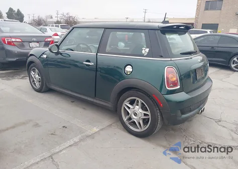 2010 Mini Cooper S z USA, uszkodzony, nr VIN WMWMF7C56ATX44697